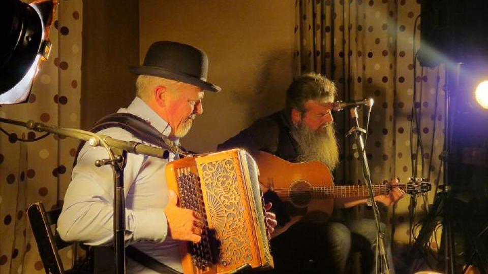 SOIREE IRLANDAISE AVEC INISH DEW